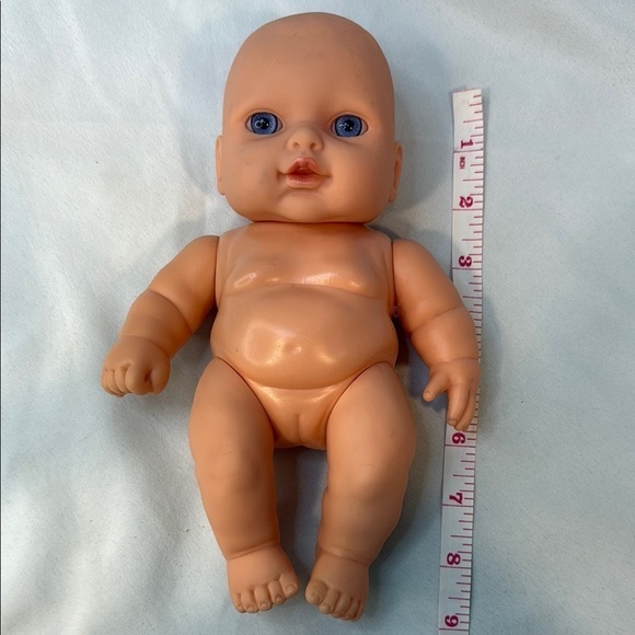 Source Unknown Other - 9" Baby Doll, Realistic, Caucasian Female Anatomically Correct Vinyl Blue Eyes